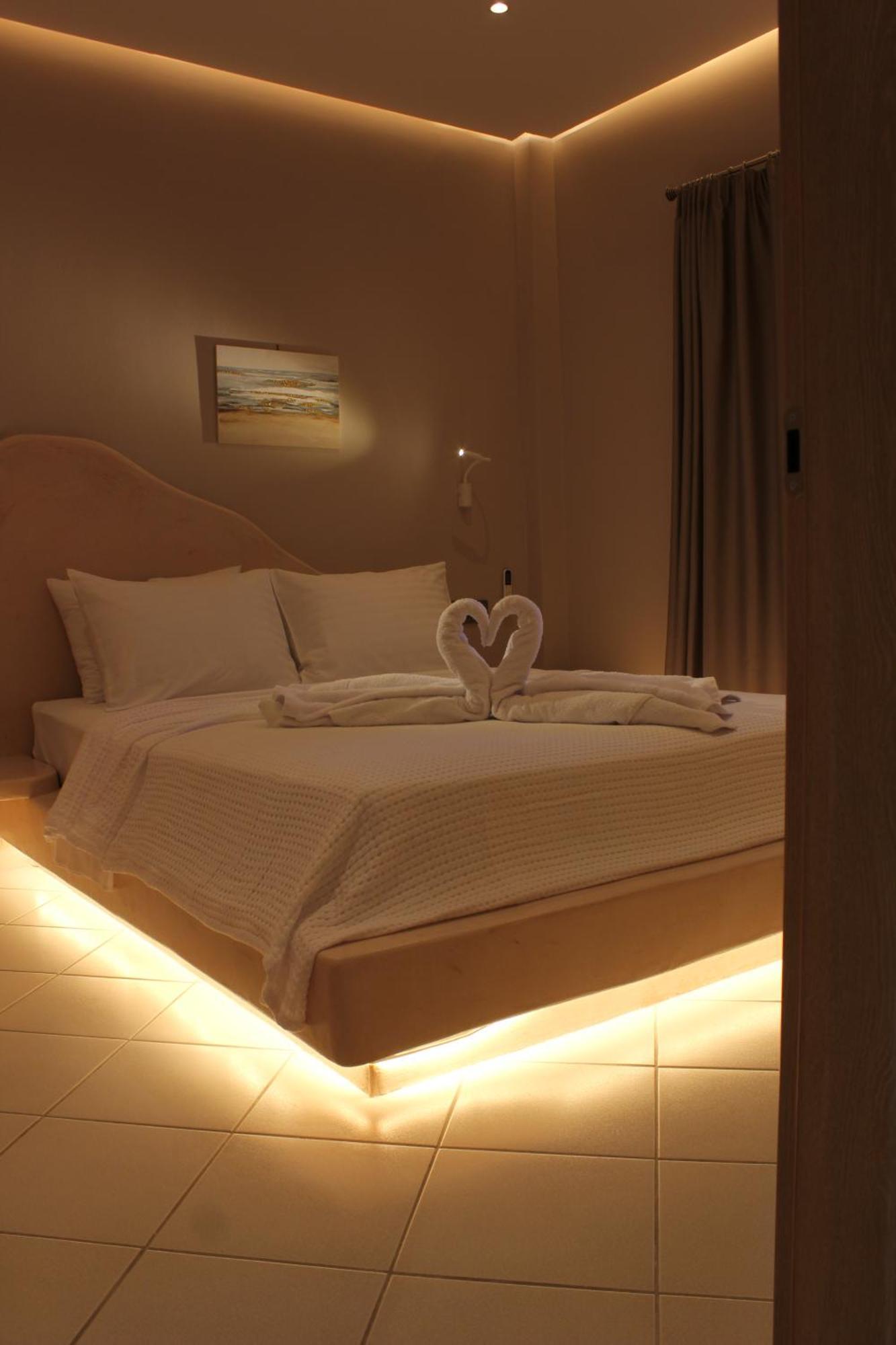 The Rock Luxury Homes Messaria  Ngoại thất bức ảnh