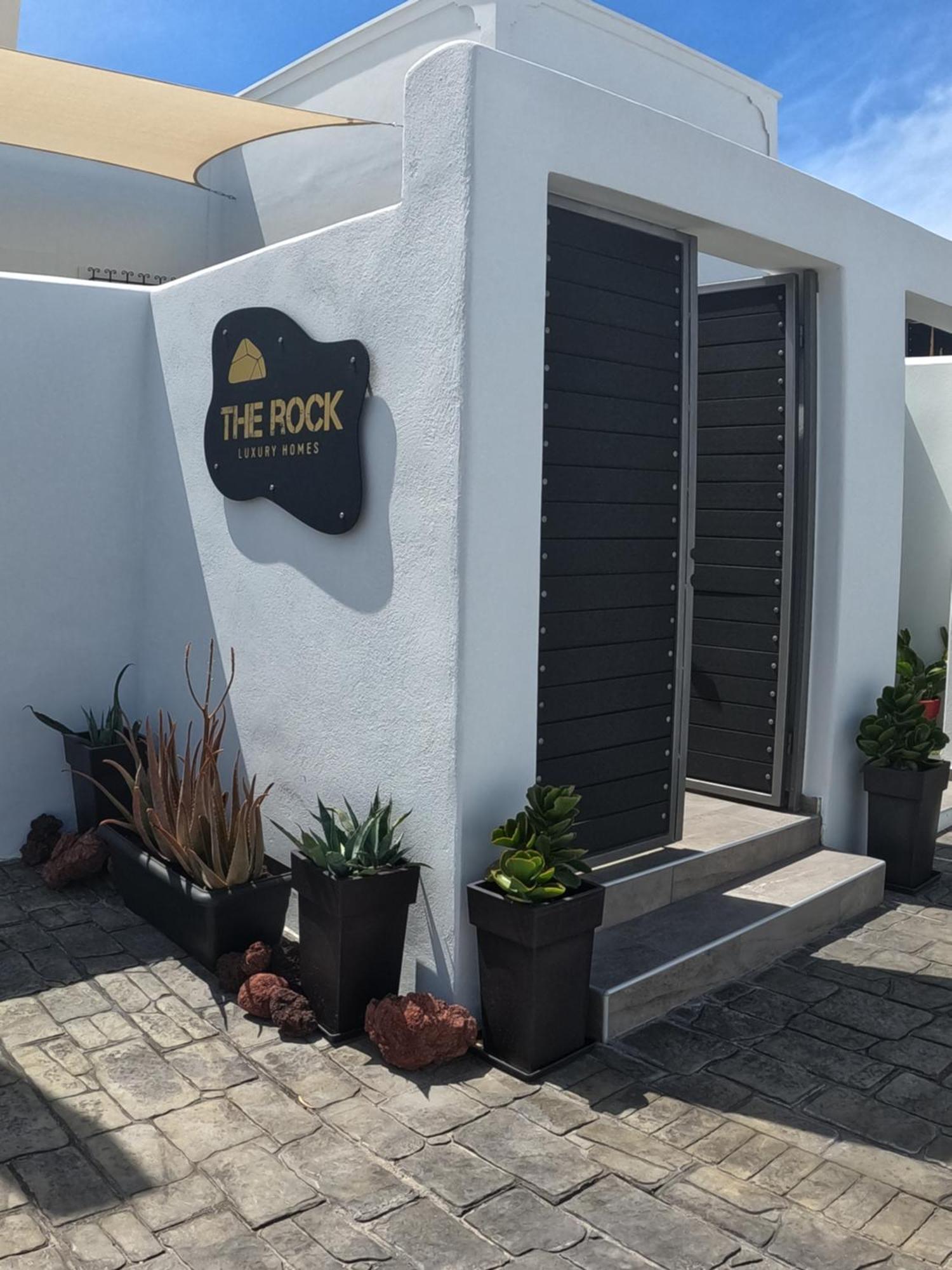 The Rock Luxury Homes Messaria  Ngoại thất bức ảnh
